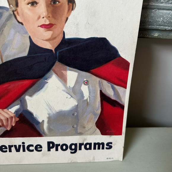 Vintage Red Cross recruiting cardboard sign on the job - Picture 4 of 10